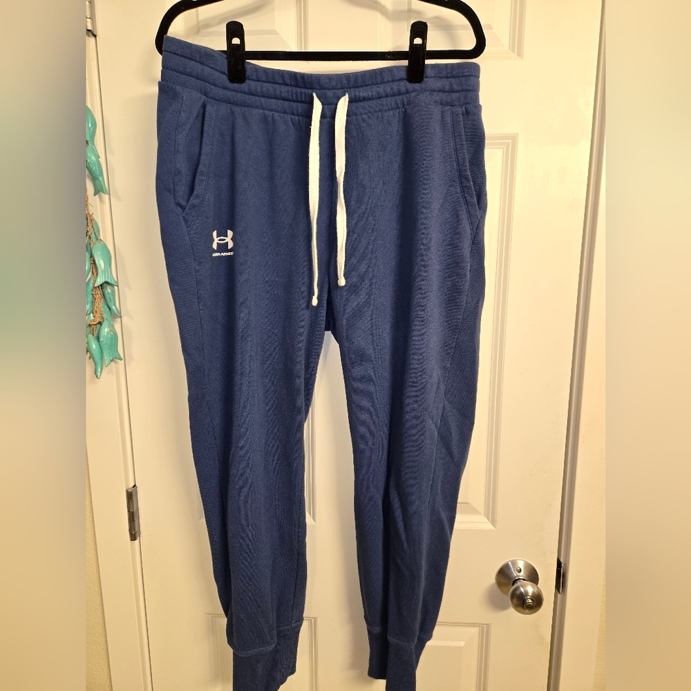 Under Armour Women's Blue Sweatpants